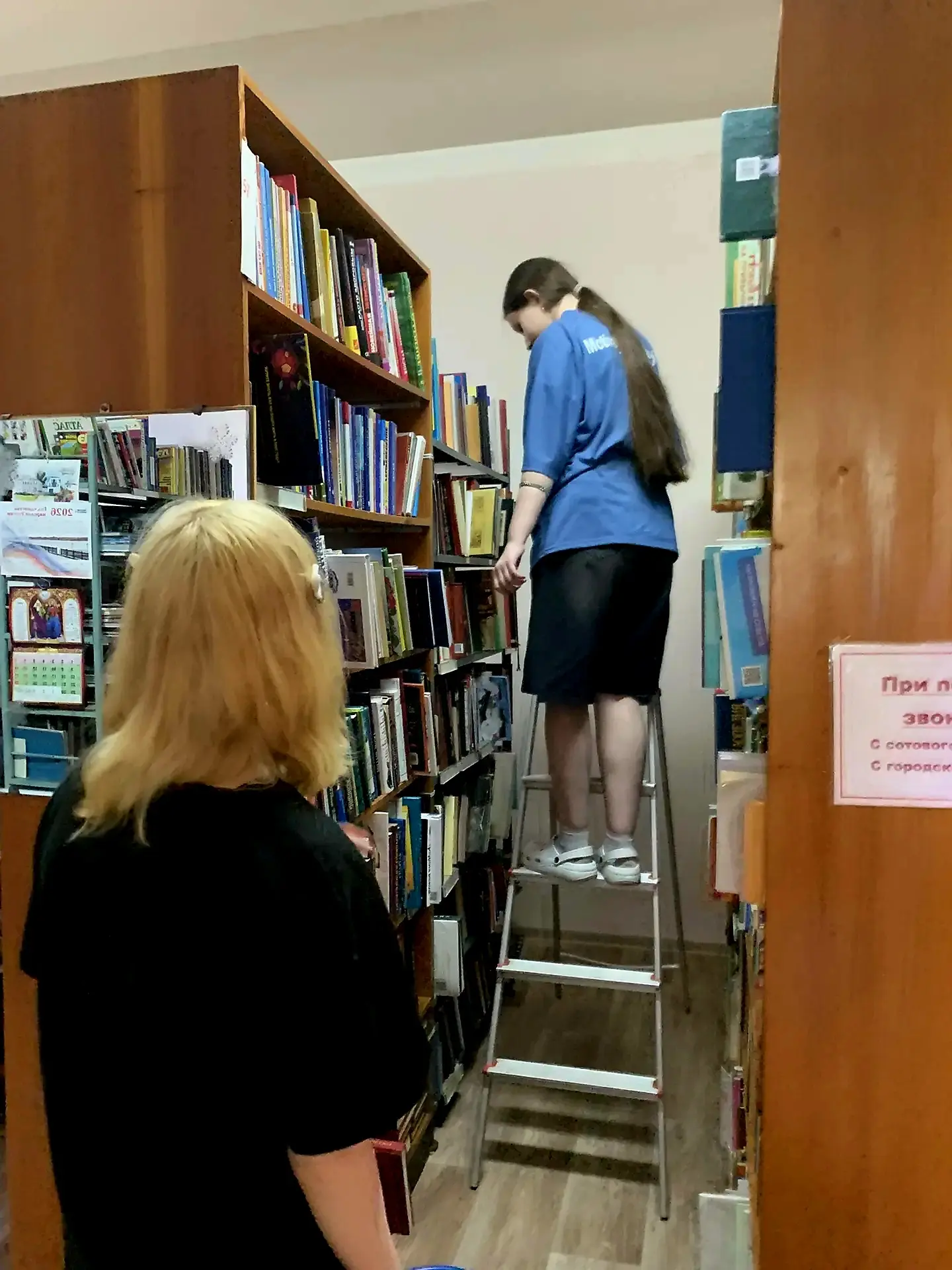 🛠Просто Профи🛠
Сегодня в нашей школе тишина 🤫— идут экзамены, и доступ в здание запрещен, но наш 