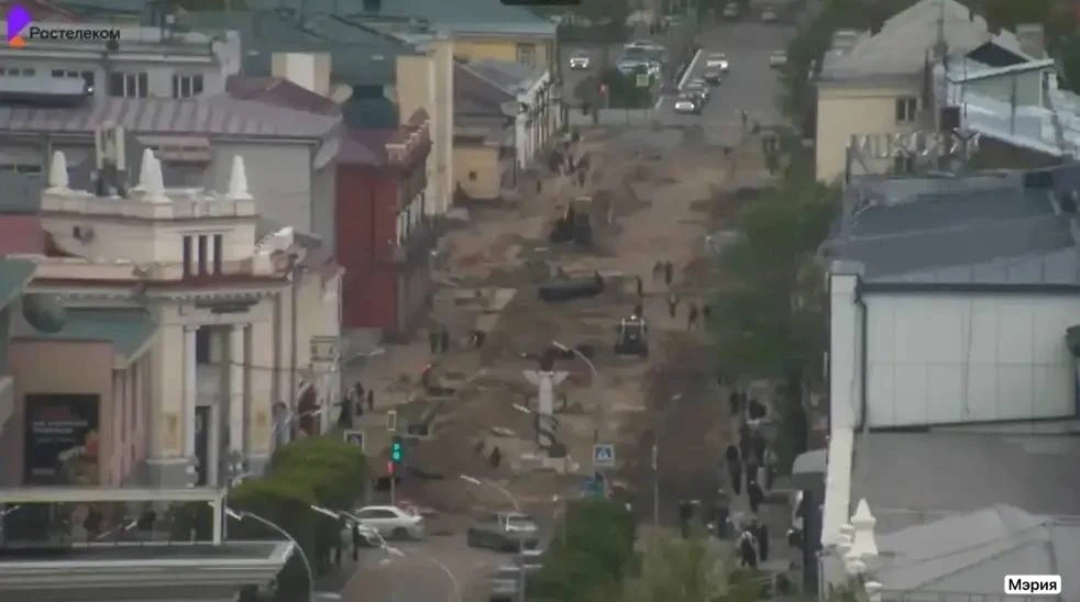 На Арбате установили камеры для контроля работ  На одном из участков пешеходной улицы завершены земл