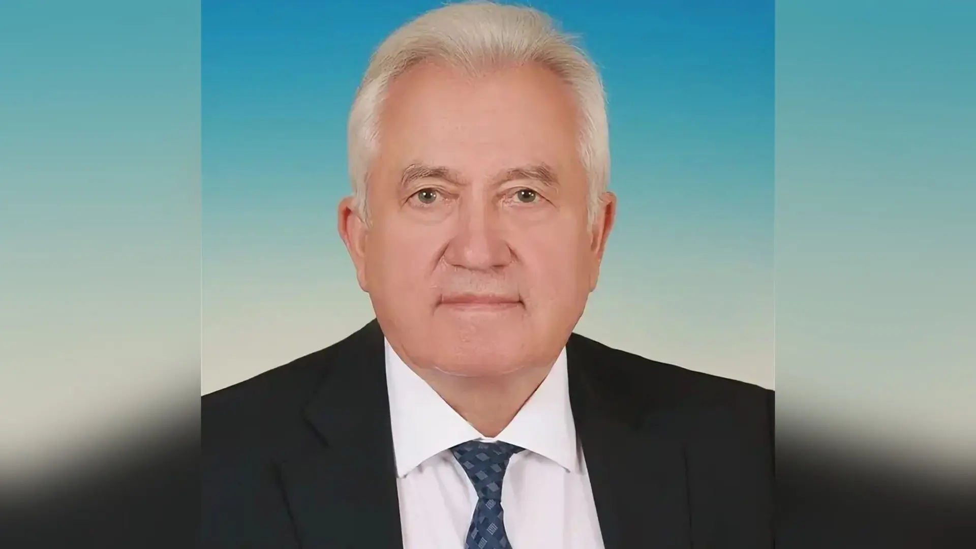 Мандат самарского губернатора передали экс-сотруднику администрации Президента РФ. Губе...