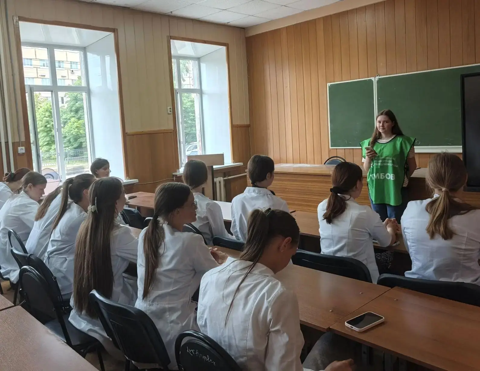 Студенты Тамбовского областного медицинского колледжа приняли участие в голосовании за общественную 