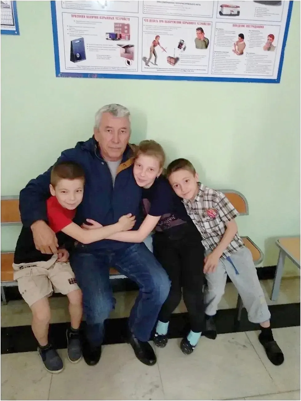 🙏 Житель Башкирии стал папой для четверых внуков