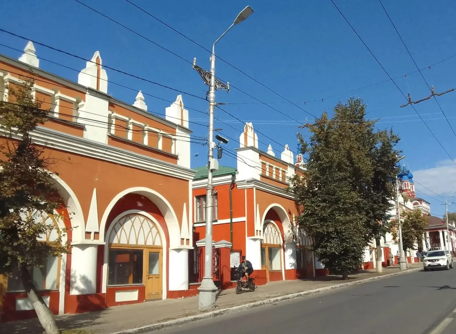 ❗В Калуге нежилые помещения Гостиного двора адаптируют под современное использование

Управление по 