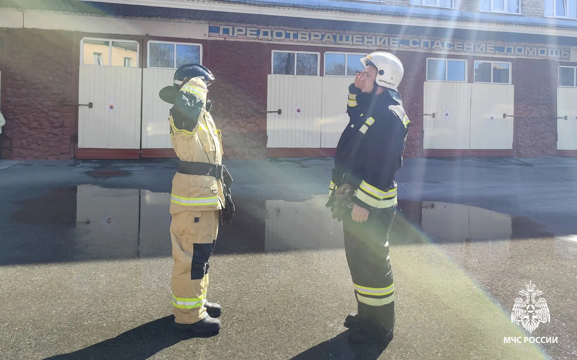 🚒Томский спасатель Евгений Карбышев ушел на заслуженный отдых после 23 лет службы   В День пожарной 
