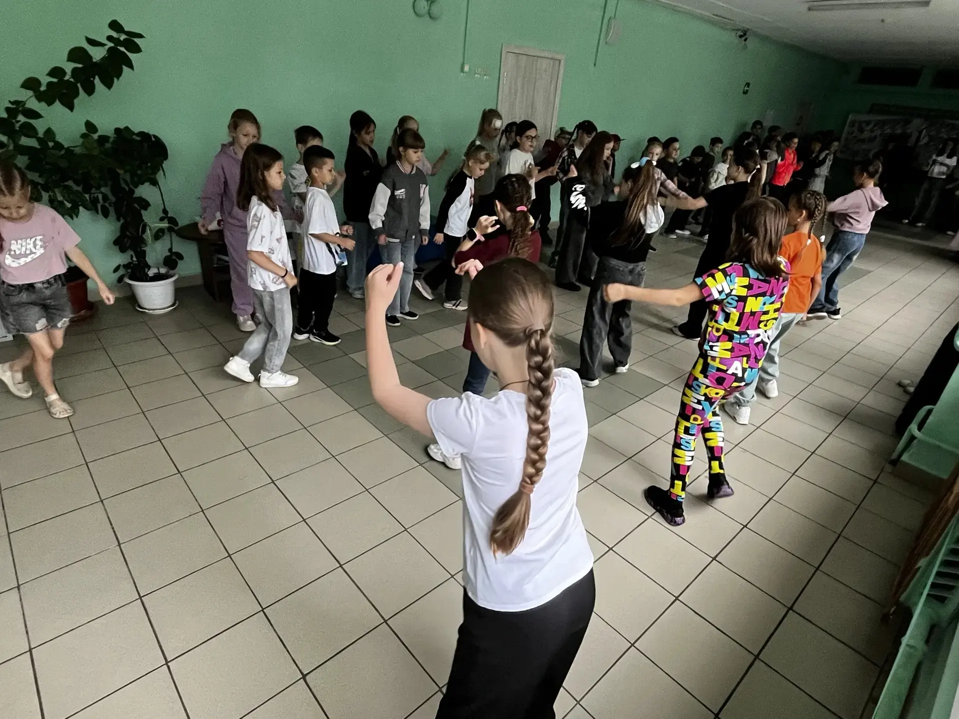 ☔️Когда на улице дождь, а бодрость нужна как никогда — мы не сдаёмся! 💪