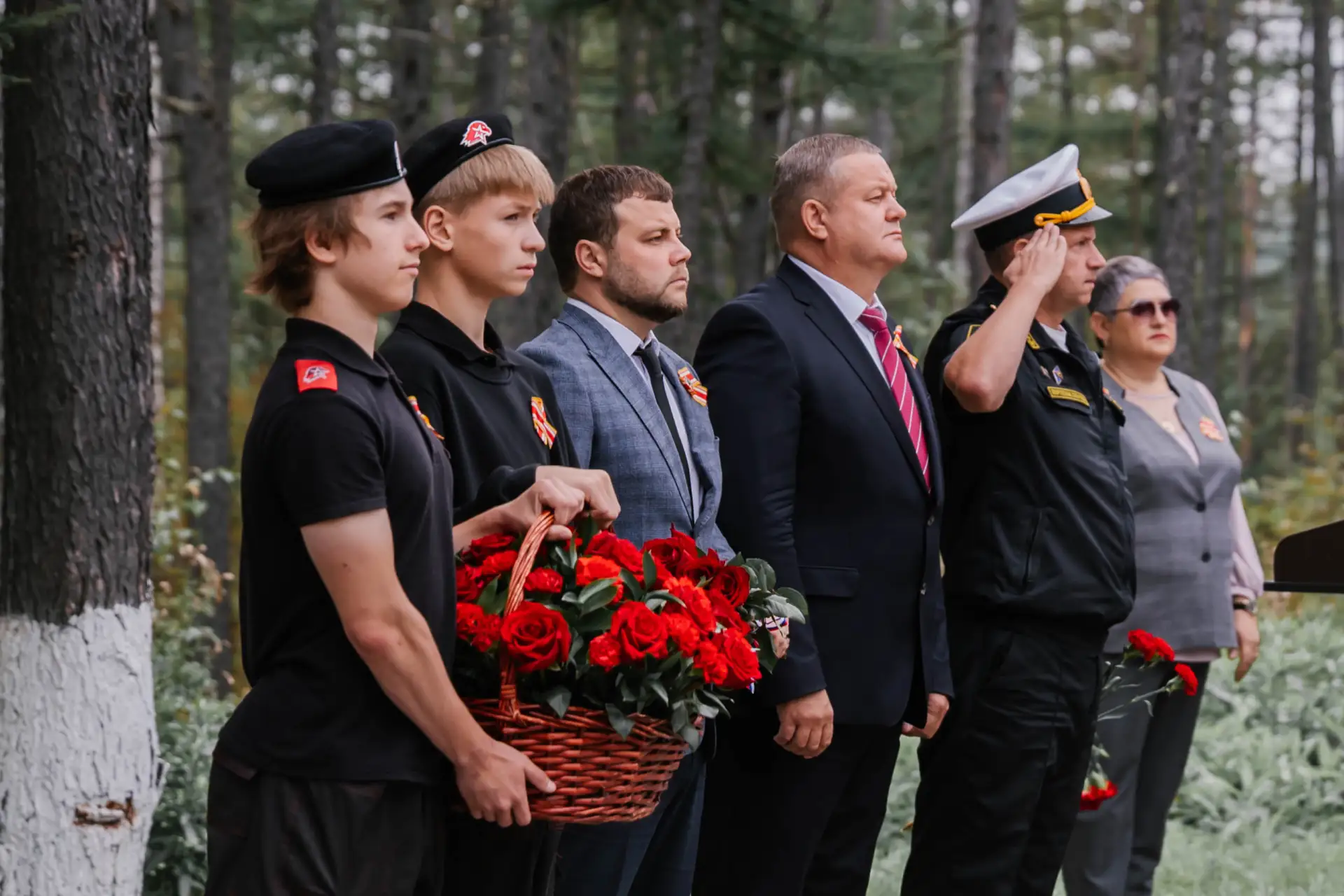 ⭐В Ванино почтили память героев!