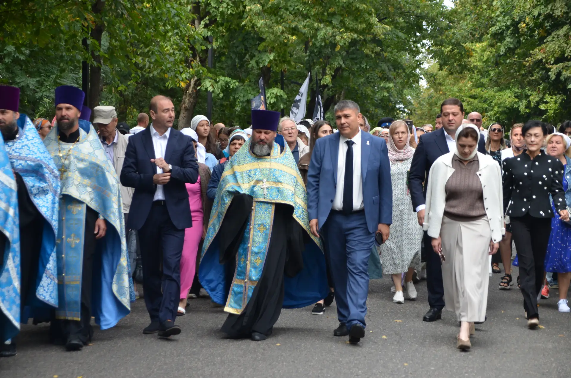🙏 В Ессентуках прошёл крестный ход