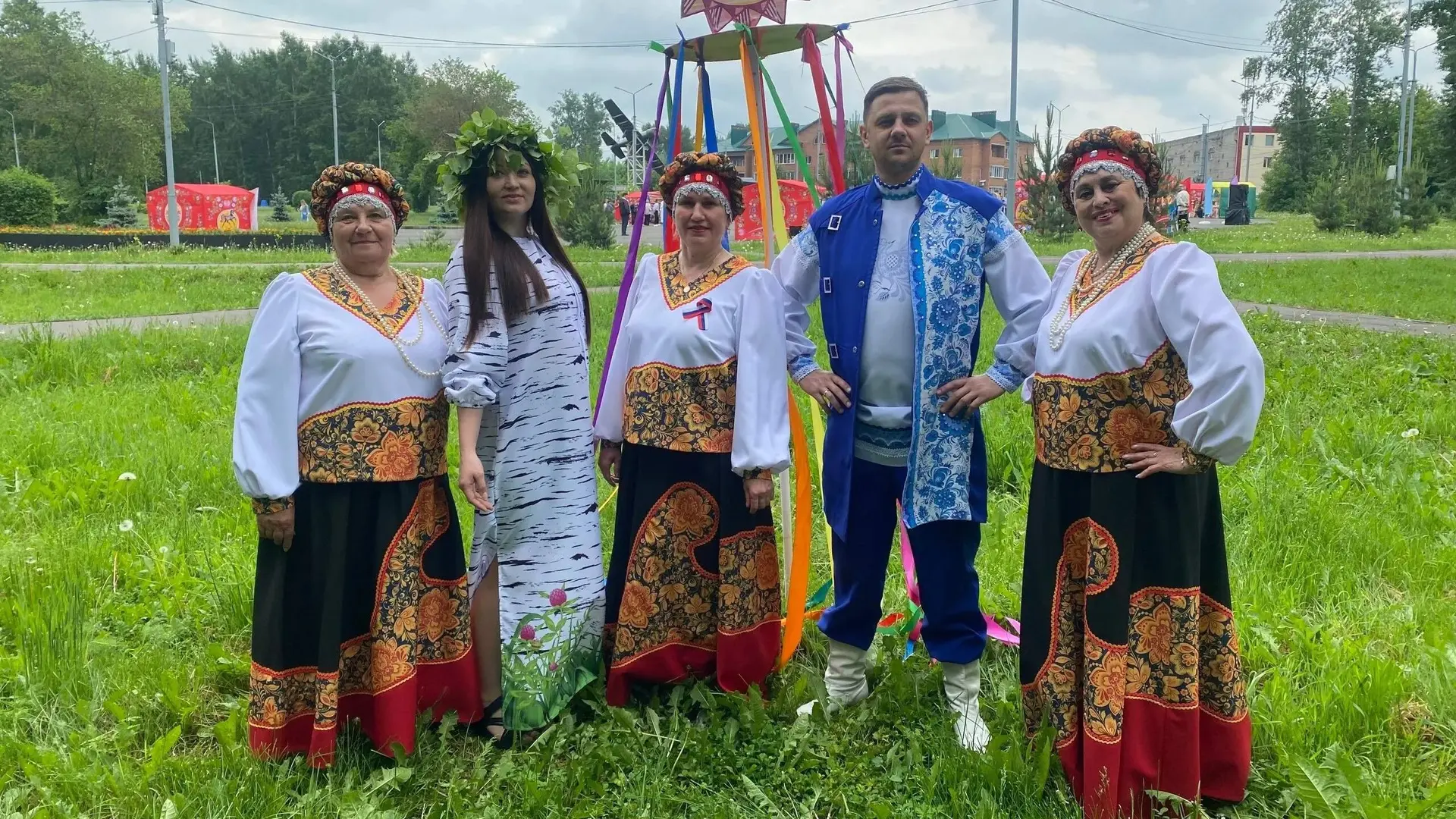 🌿12 июня, в самый главный праздник нашей страны – День России, Городской сад Киселевска распахнул с