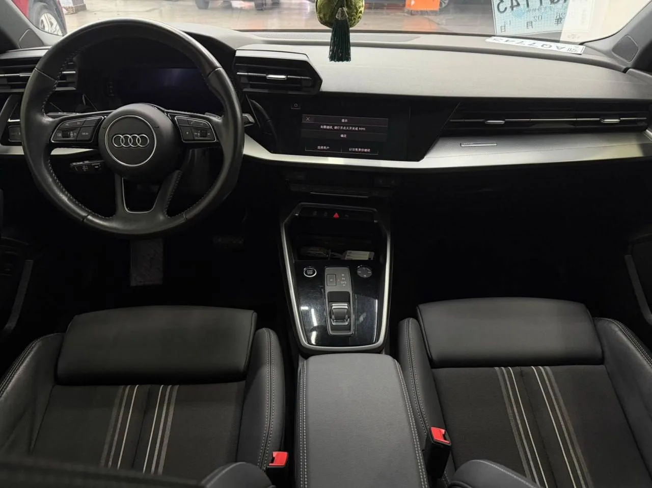 АВТОМОБИЛЬ В ПРОДАЖЕ❗️  🇨🇳AUDI A3L 2021 ГОДА🇨🇳  ● ОБЪЁМ: 1395 cc ● МОЩНОСТЬ: 150 л.с.  ● ТОПЛИВО: Бе