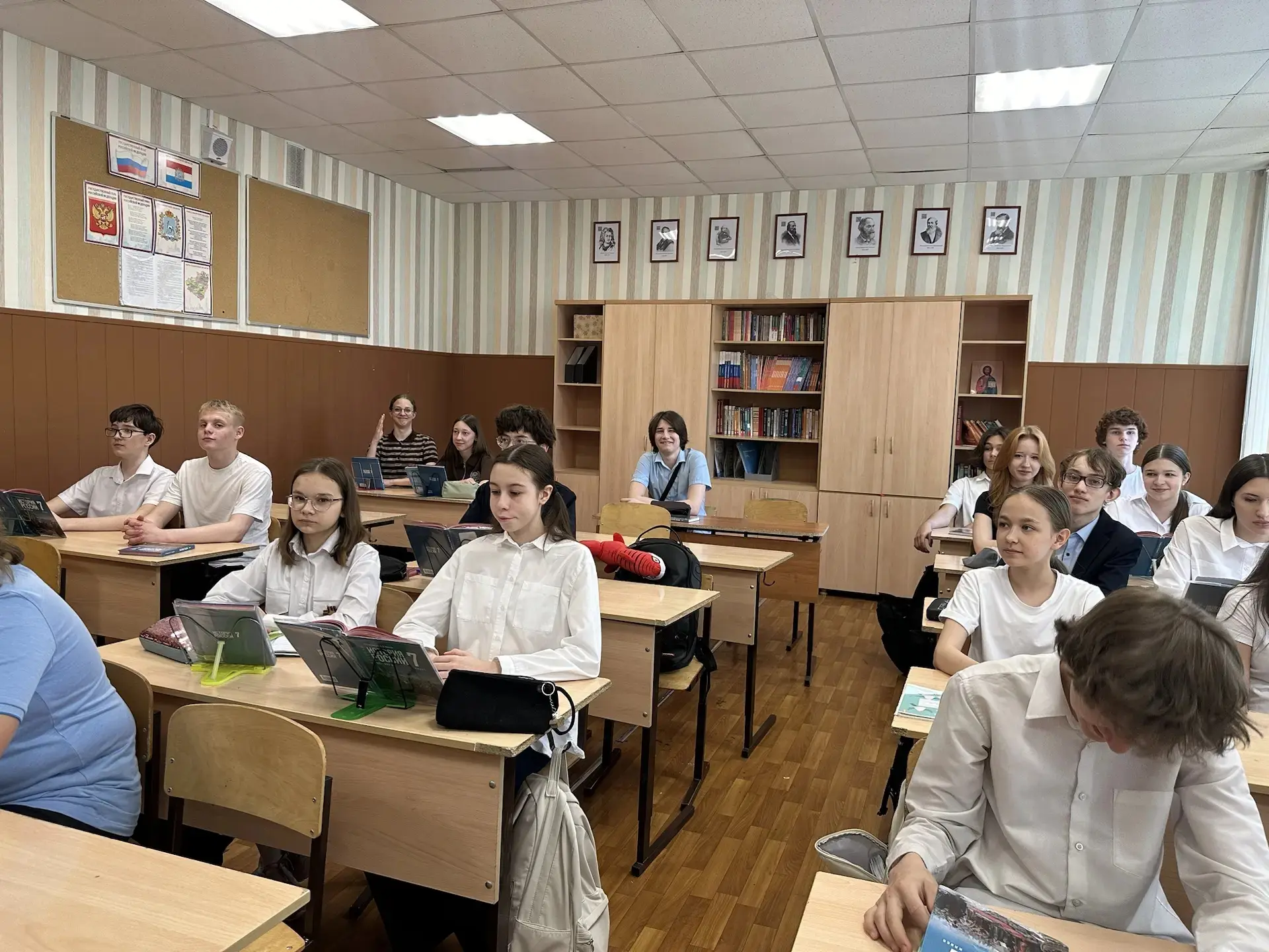 В нашей гимназии прошли тематические экскурсии, приуроченные ко Дню Победы!   Учащиеся 6 «А», 7 «А»,
