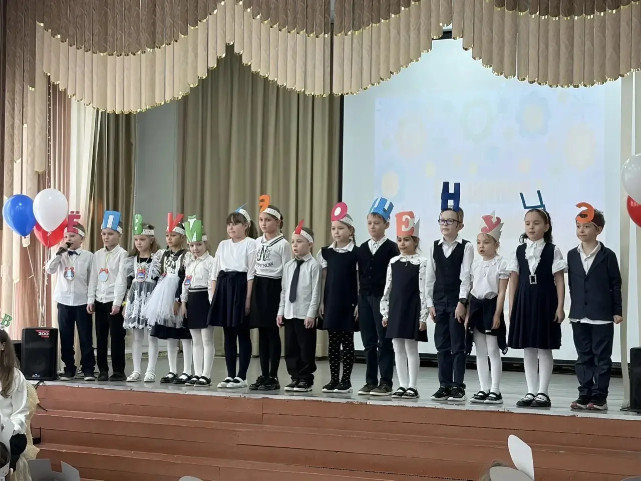 📚ПРОЩАНИЕ С АЗБУКОЙ📚  🎉12 марта в нашей школе состоялось торжественное событие для первоклассников -