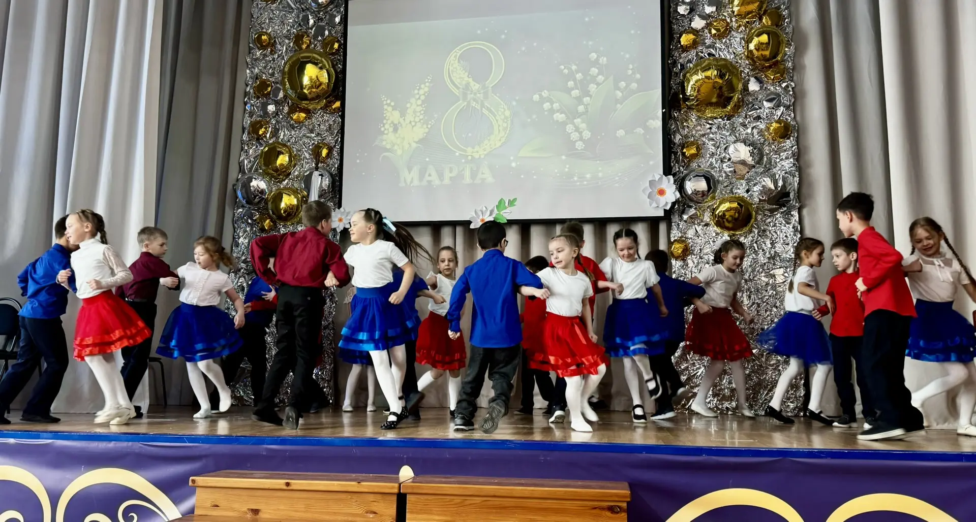 💐Дорогие женщины! Поздравляем вас с Международным женским днем — 8 марта!  🤗Сегодня хочется выразить