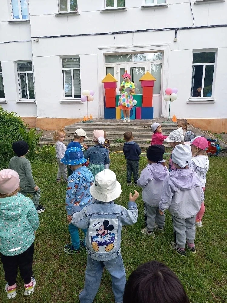 В первый день лета наш детский сад превратился в настоящую страну детства, смеха и радо...