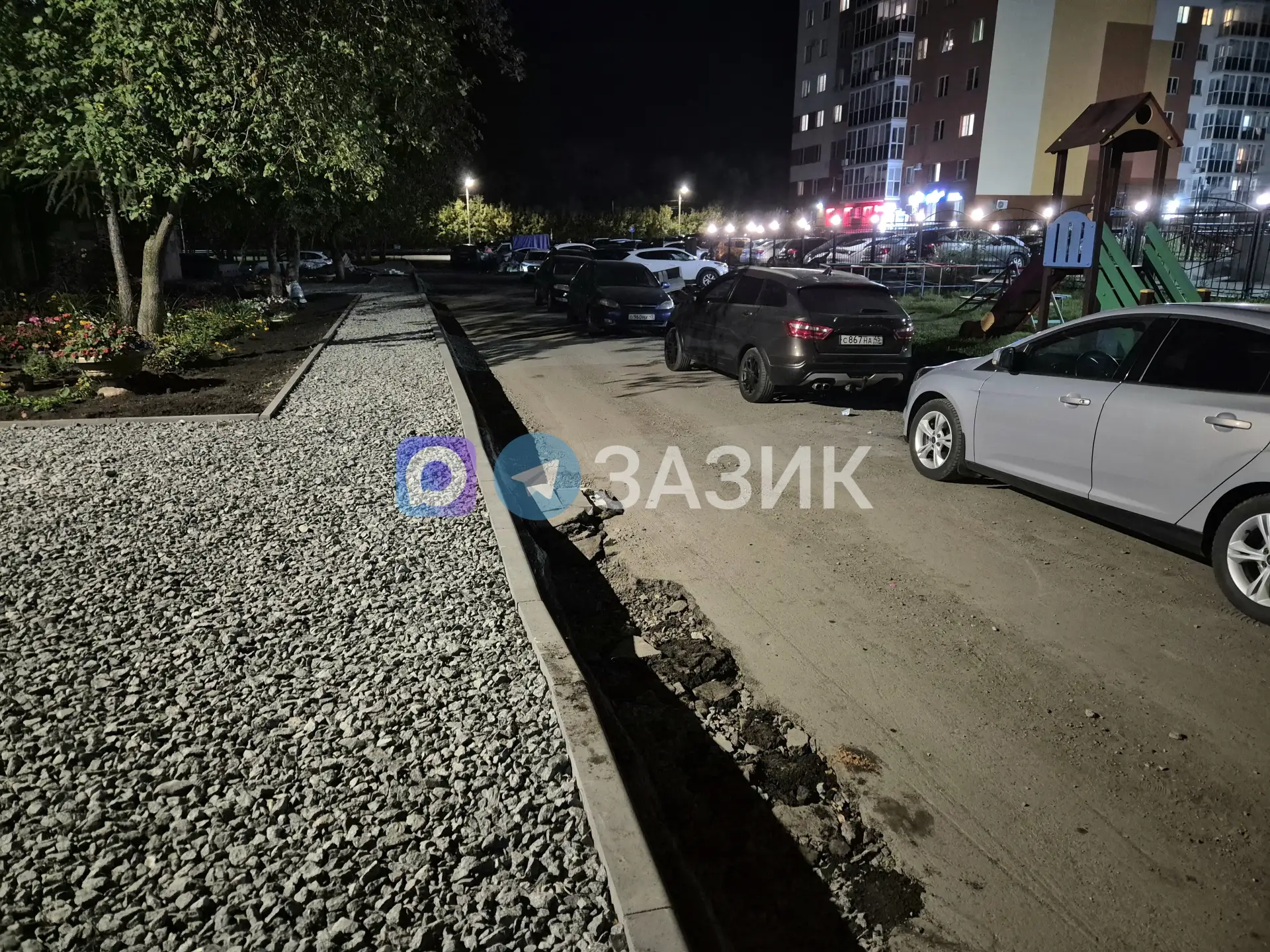 🚧В Заозёрном ремонтируют ещё один двор