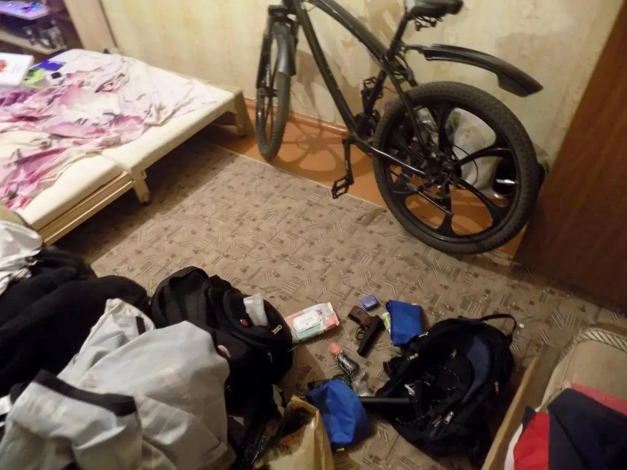В Мичуринске завели дело на пьяного мужчину, который выстрелил в подростка из пневматики. 

Ранее су