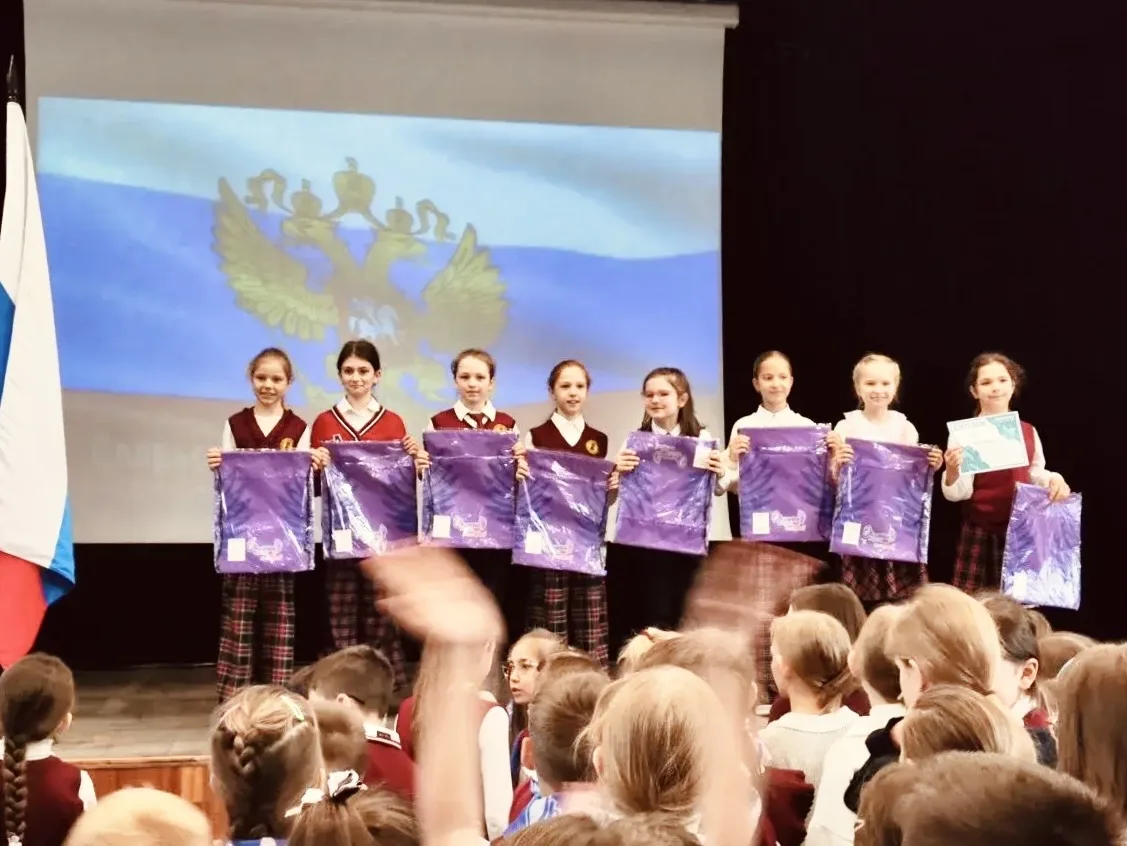 «ЗАРНИЧКА 2.0»: ИГРА ТОЛЬКО НАЧАЛАСЬ! ПЕРВЫЕ КОМАНДЫ ПОЛУЧИЛИ НАГРАДЫ  🇷🇺 Сегодня в школе прошла тра