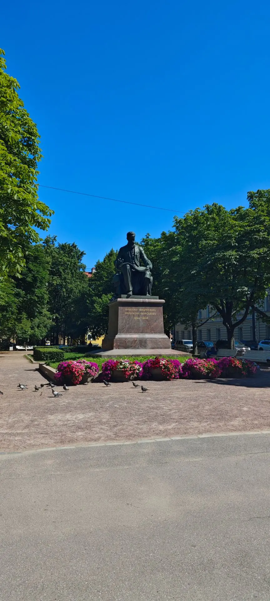 #места_спб
Для романа "Клуб анонимных существ" (как и для ББЯ) я использовала город как активную дек