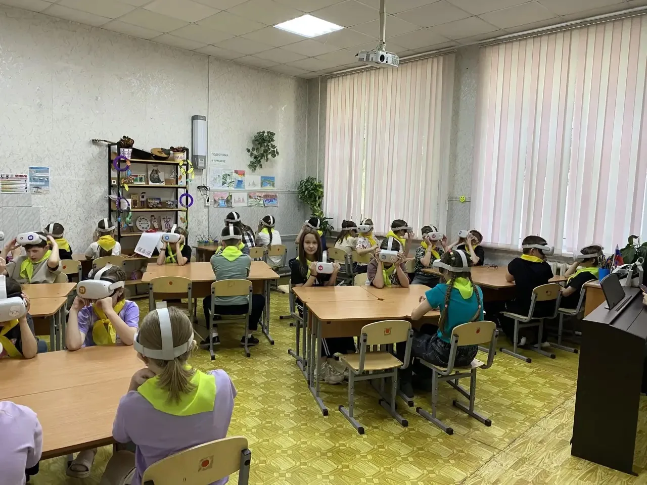 🦖 Путешествие сквозь эпохи в лагере «Радужная страна»! 🌋