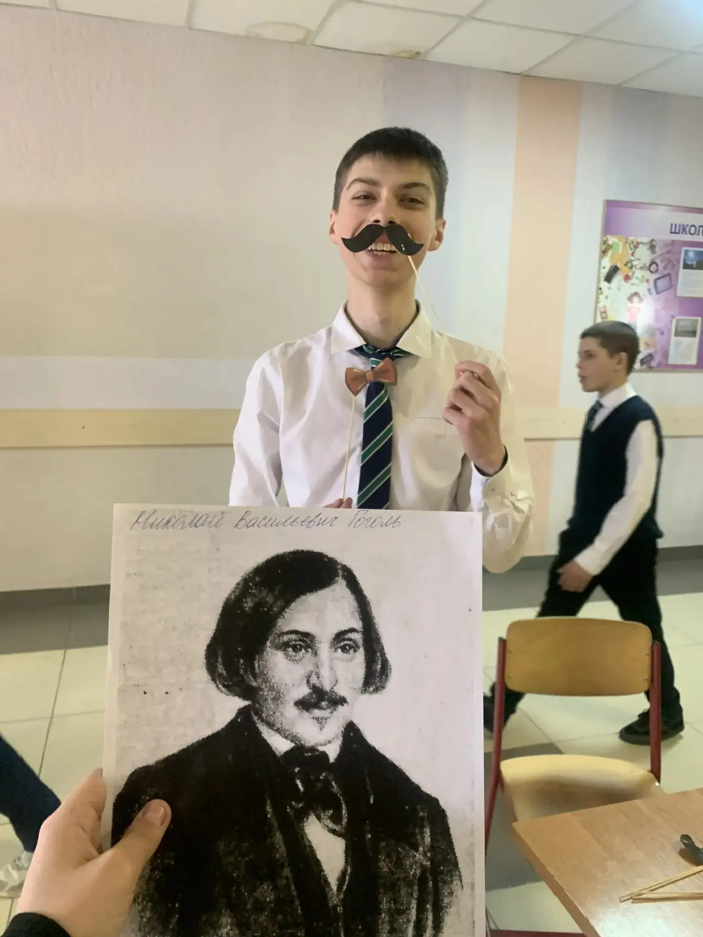 👏📚 Ребята нашей школы окунулись в мир литературы и приняли участие в увлекательном косплее 💃 Во врем