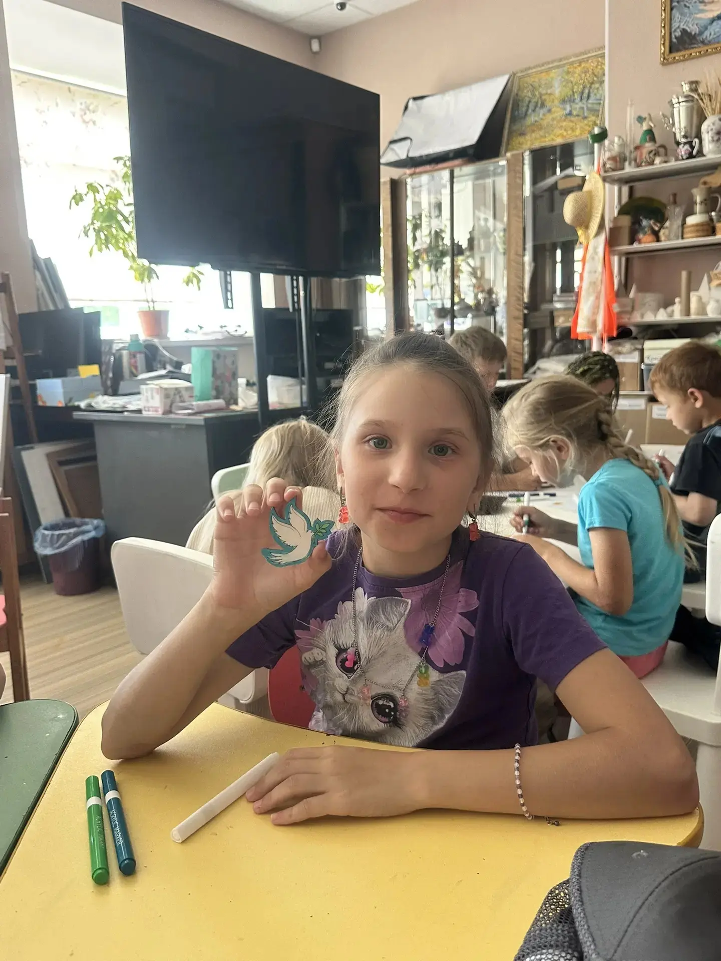 ВАЖНО | СИМВОЛ ДОБРА
#ПомнимОВажном 
#Школа2Междуреченск

🕊 Голубь мира в детских руках 
 
В День п