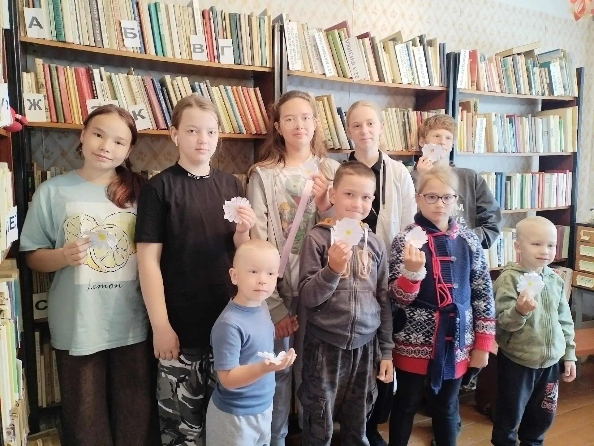 «Под покровом Петра и Февронии»: в Зуевской сельской библиотеке отметили День семьи, любви и верност