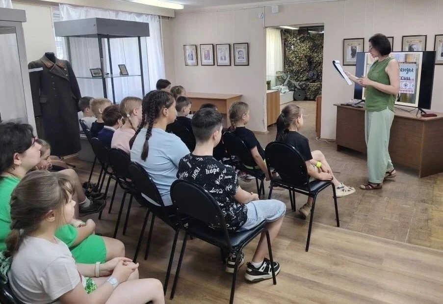 💫«Сказки — ложь, да в них намек...» 

Оказывается, мифы и легенды народов России — это не просто др