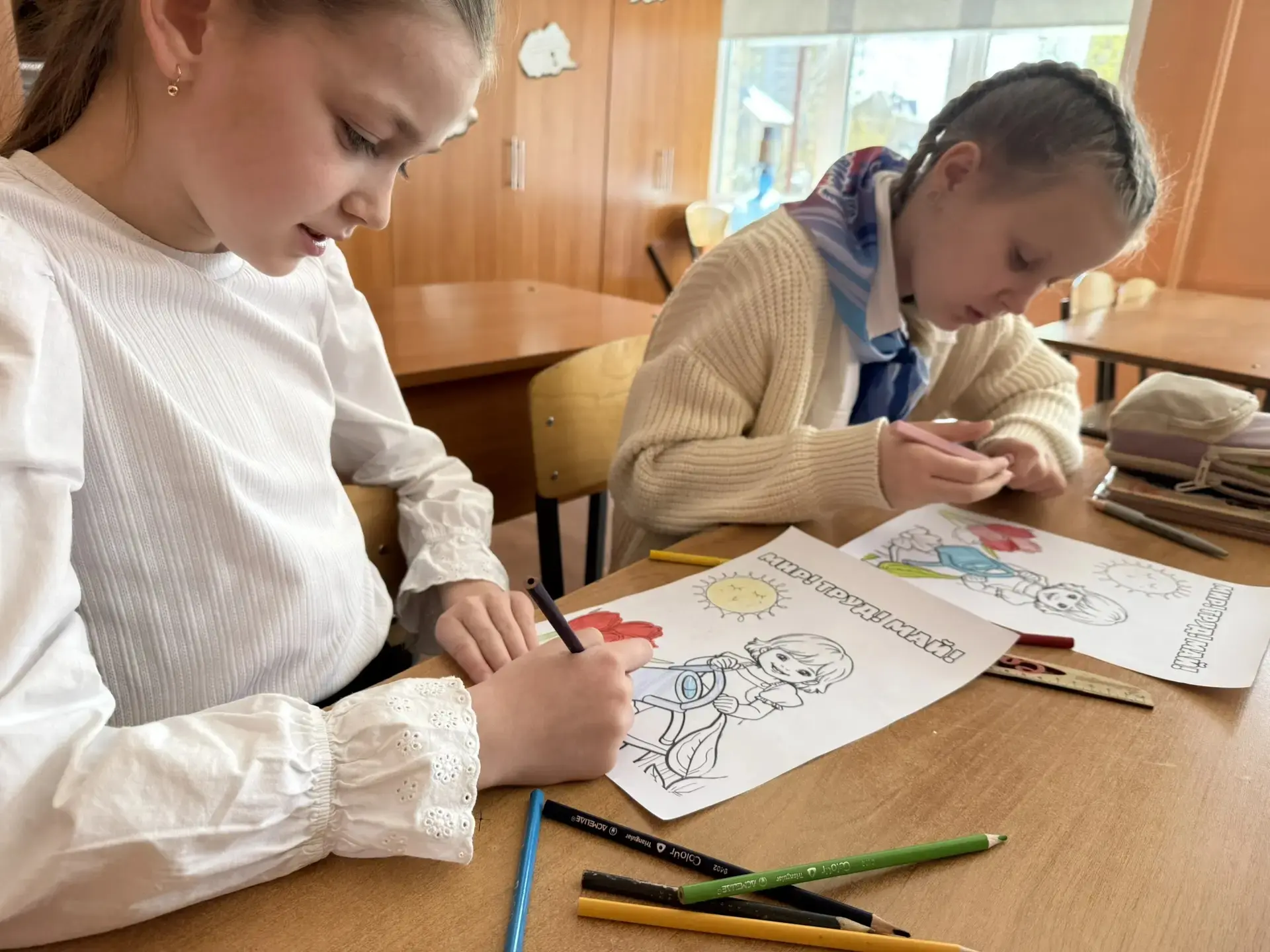 Первомай с пользой и творчеством 🛠️🎨  Первомай — праздник, который символизирует для нас единство, у