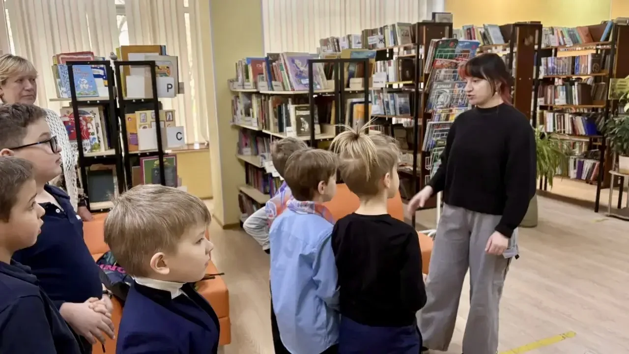 ЧТОБЫ ПОМНИЛИ СЕРДЦЕМ   ✨ В преддверии Дня Великой Победы наши первоклассники из 1 «З» Образовательн