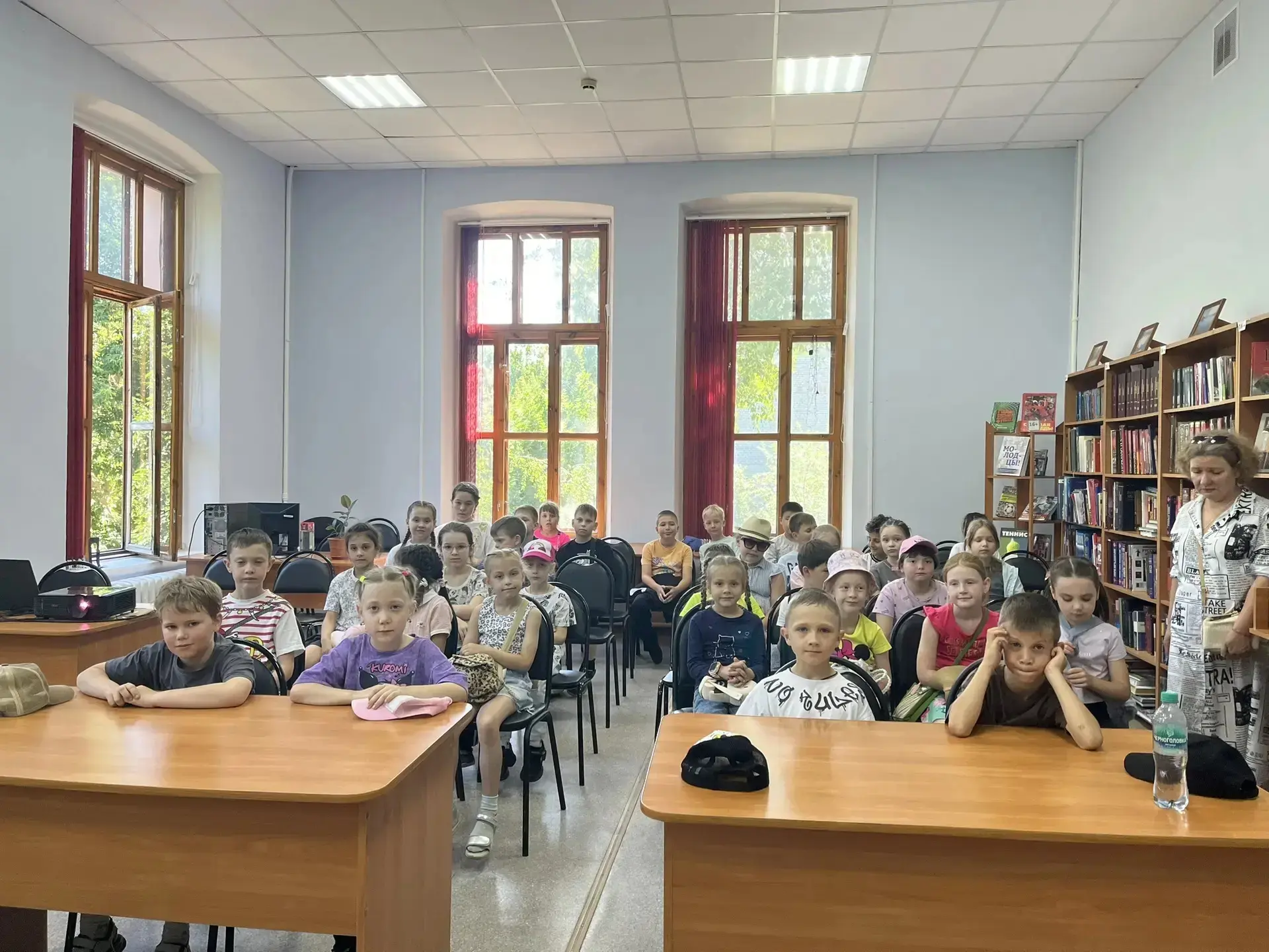 На летней площадке продолжается всероссийская акция «Сохраняем память»!

В рамках акции воспитанники