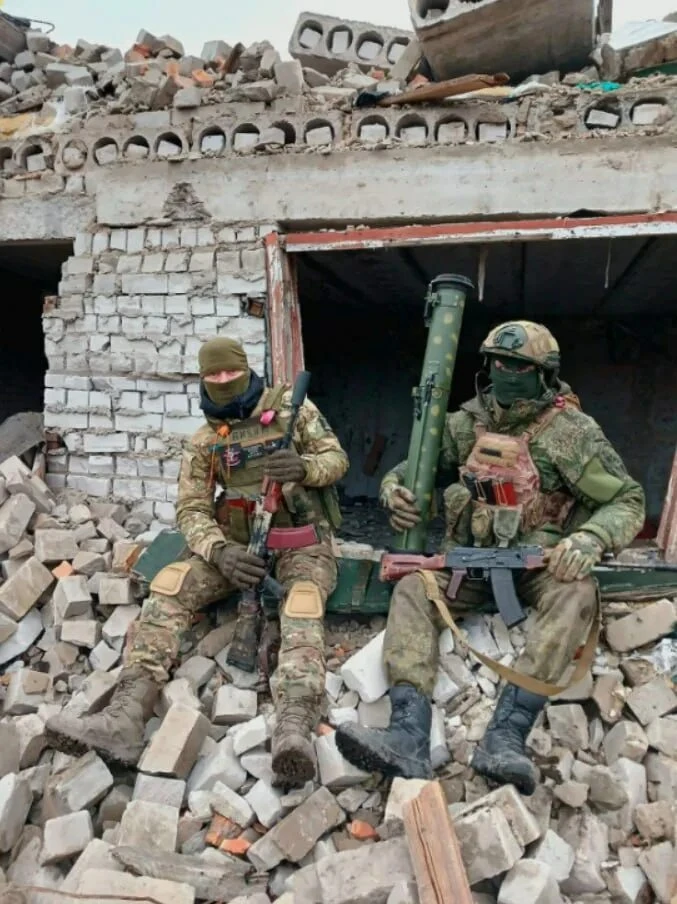 Доброе бодрое утро всем жителям нашей располаги!

Мы поссоримся и помиримся,
"Не разлить водой" - ск