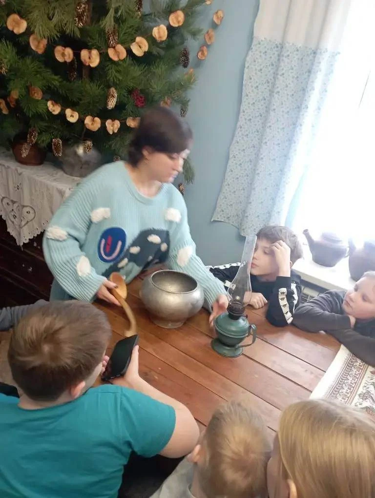 ✨ Дети Задонского центра попали в чудесный мир гончарного мастерства -  побывали в маст...