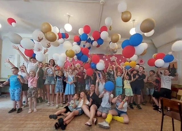 Вот и всё! Наш школьный лагерь подошёл к концу!