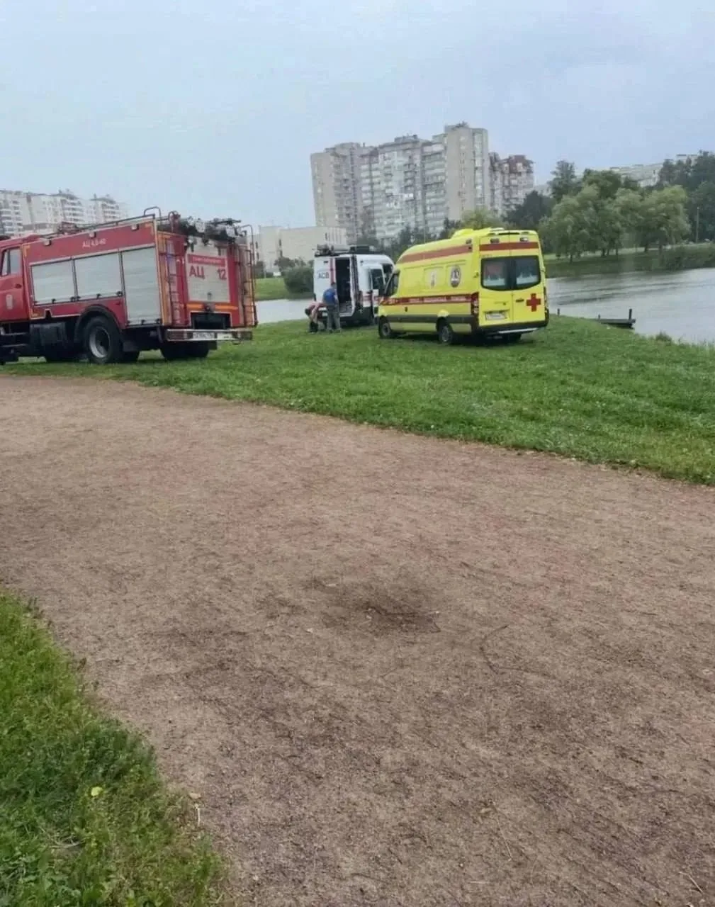36-летний мужчина утонул в Полюстровском парке