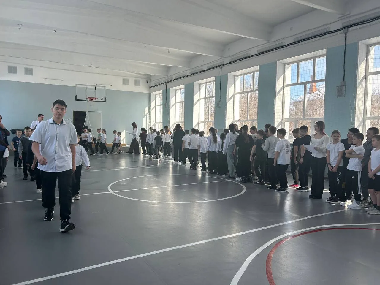 🚩 На старт! Внимание! Зарница! 🎖️🏃‍♂️  Сегодня в нашей 31-й школе было по-настоящему жарко, ведь для