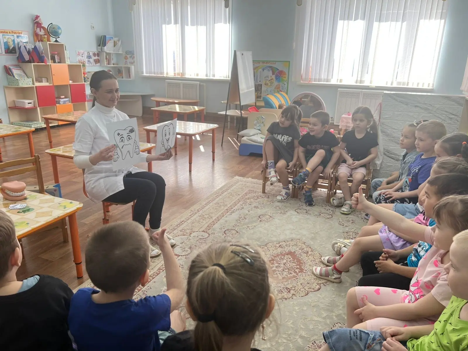 В рамках проведения в детском саду недели «Здоровья» в средней группе «Дюймовочка» состоялась встреч
