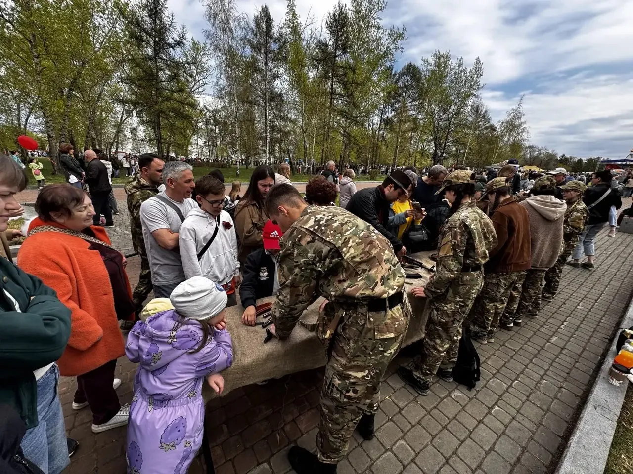 🇷🇺Сегодня, в честь празднования 81-й годовщины Великой Победы, учащиеся нашего военно-патриотическог