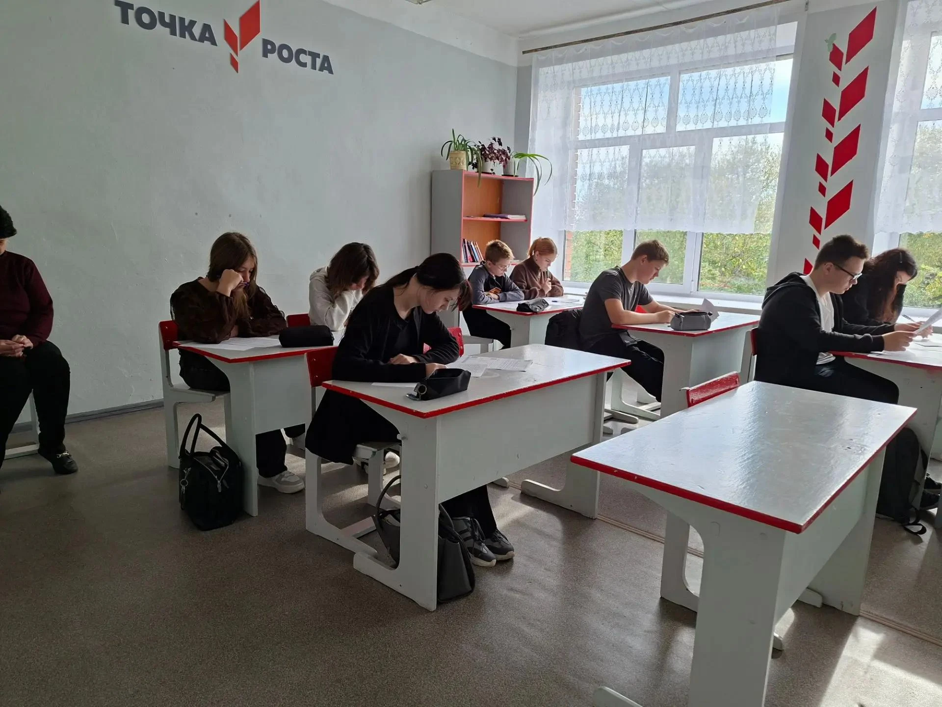 📔 Школьный этап олимпиады по литературе — позади!