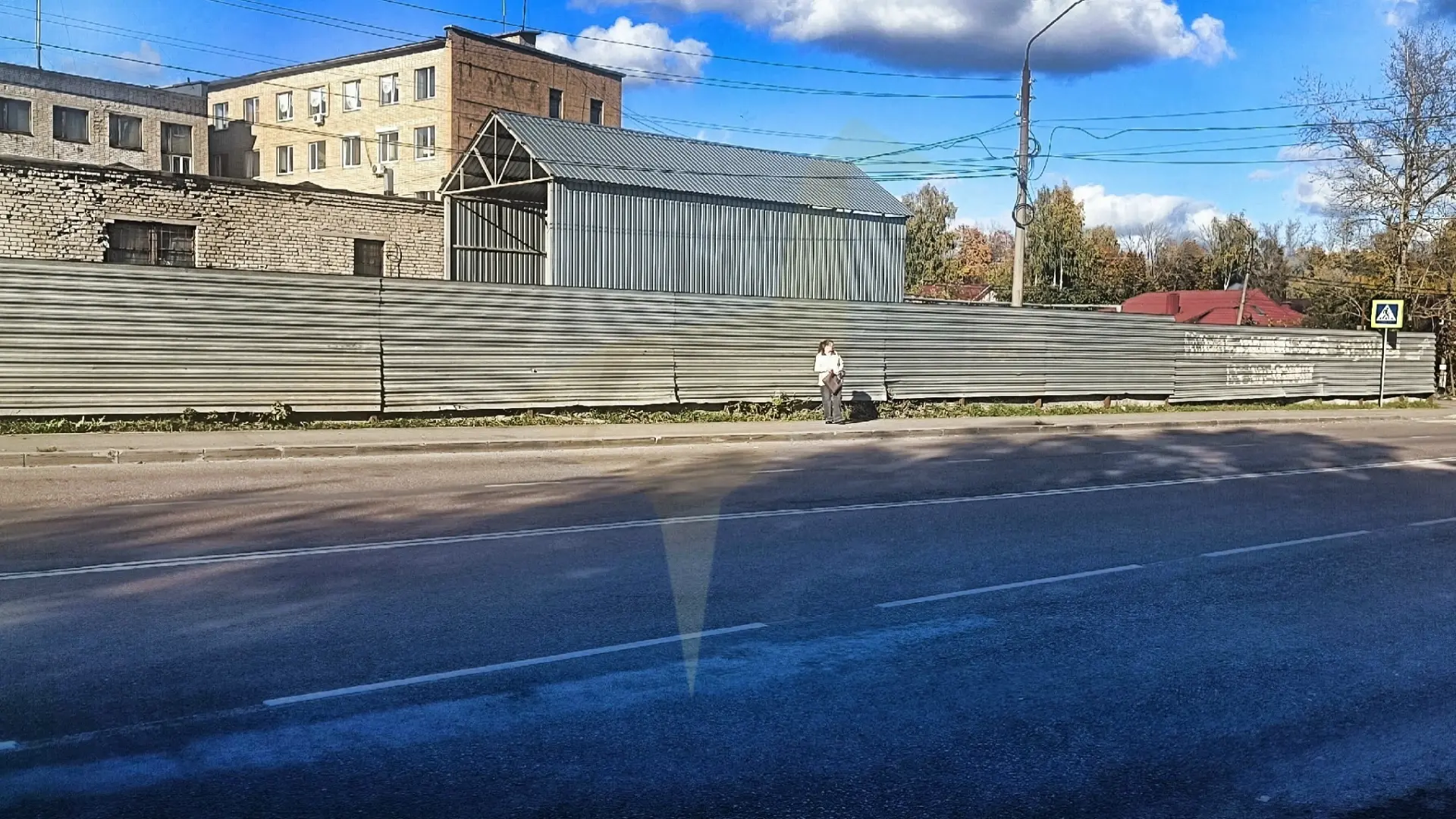 «На конечной остановке маршрутов автобусов  номер 10, 6  возле ГИБДД вообще не только н...