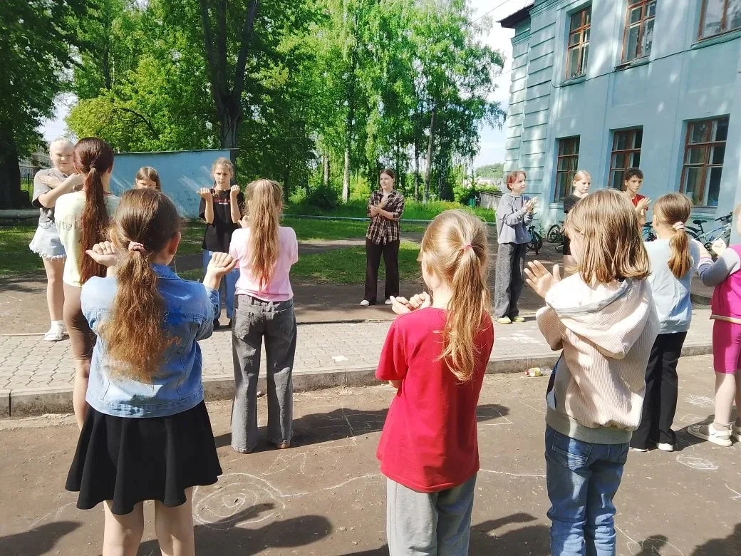 8 день - День самоуправления.