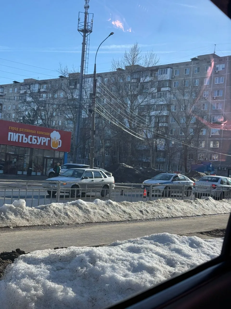 ДТП в начале улицы Строителей. Водитель "Лады" сбил пешехода.