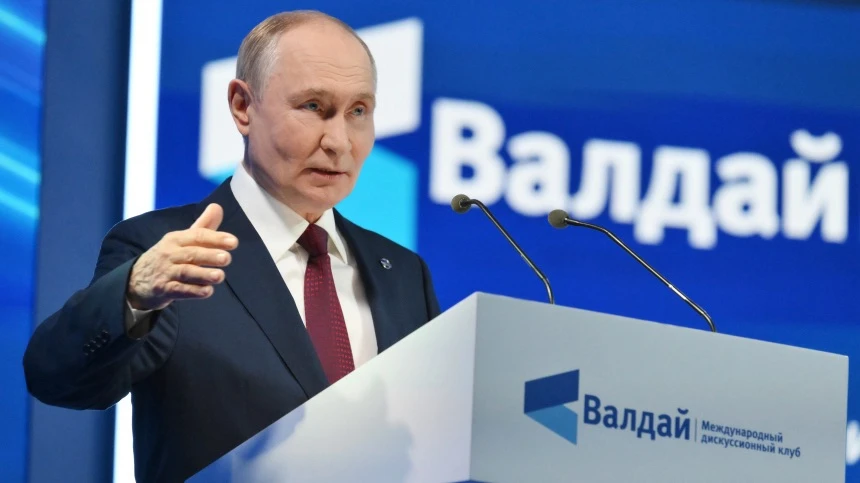 Путин об экономике: «Сложности есть, мы их видим, мы их пройдем».