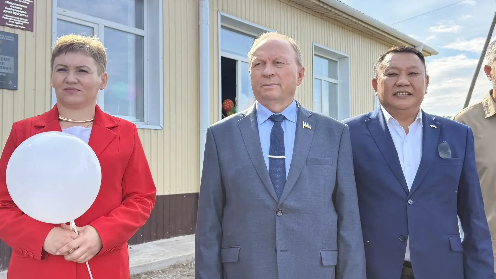 🍁🔑Побывал на открытии после капитального ремонта в Подлопатинской школе.