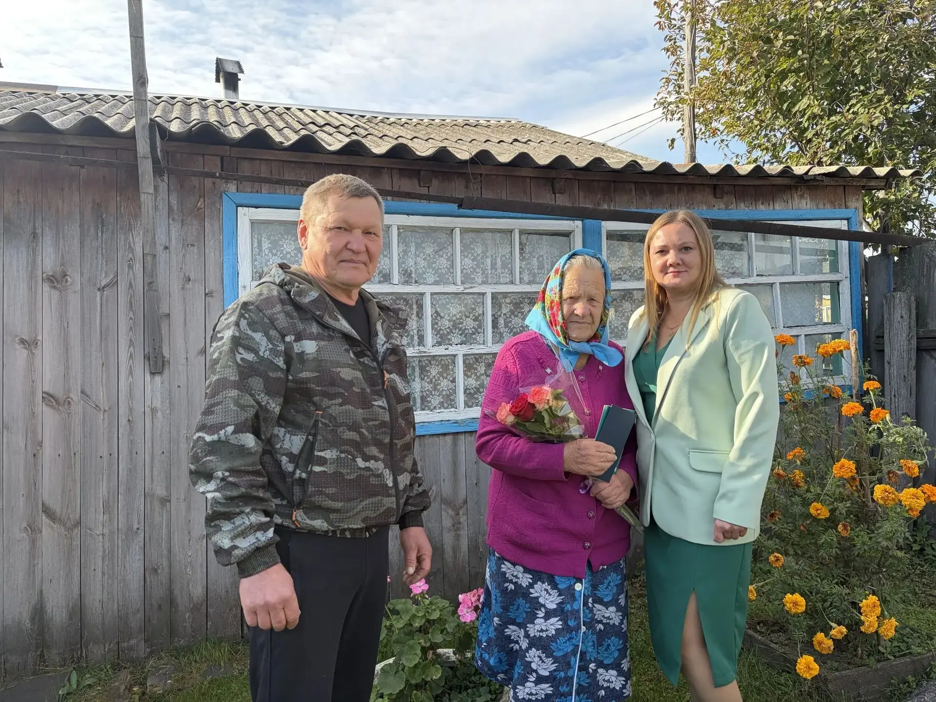 1 октября свой замечательный 90-летний юбилей отметила жительница села Глядянского Тать...