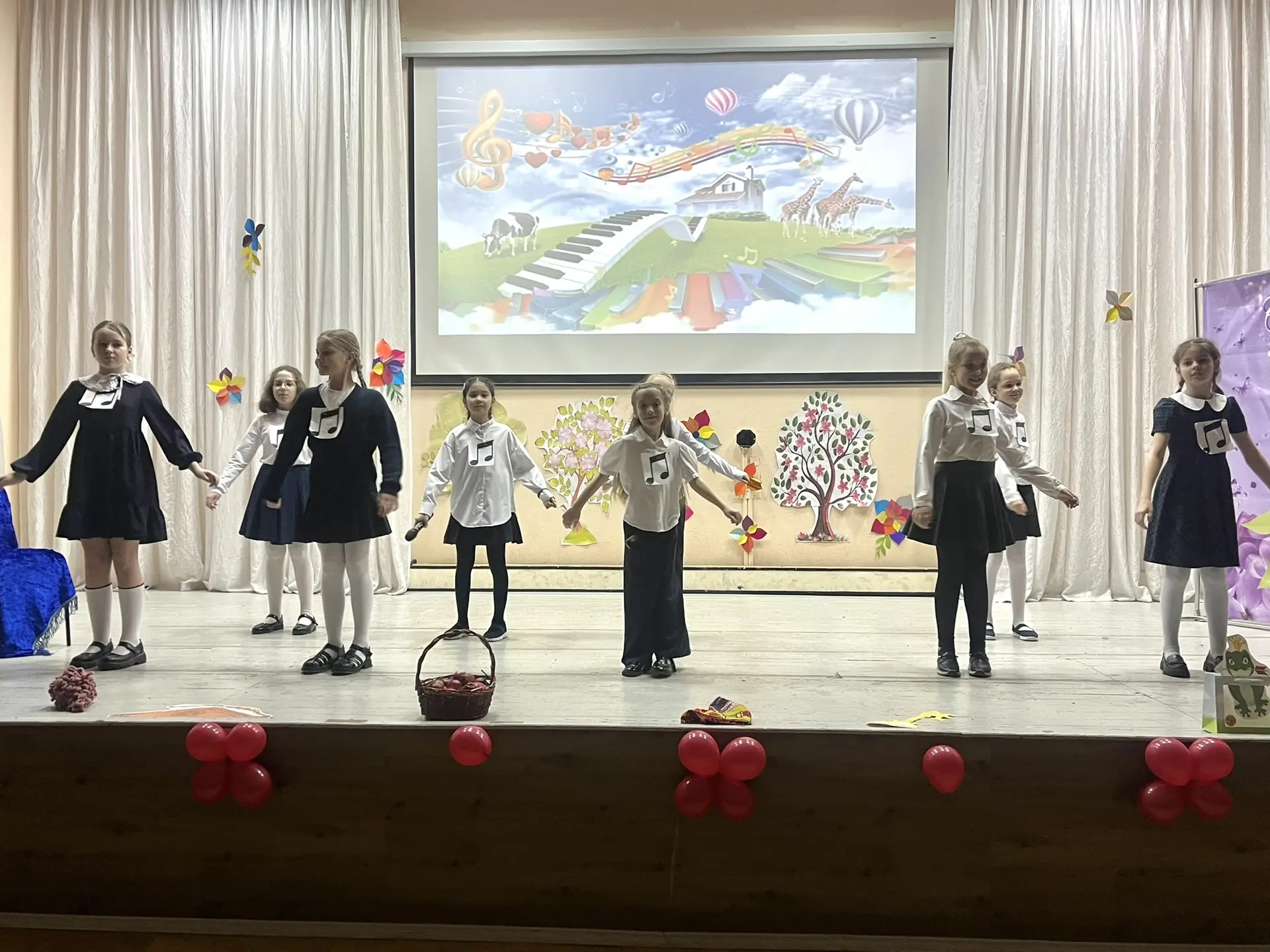 🌷Вот и состоялся долгожданный концерт, посвященный празднованию Международного женского дня  💐Мы еще