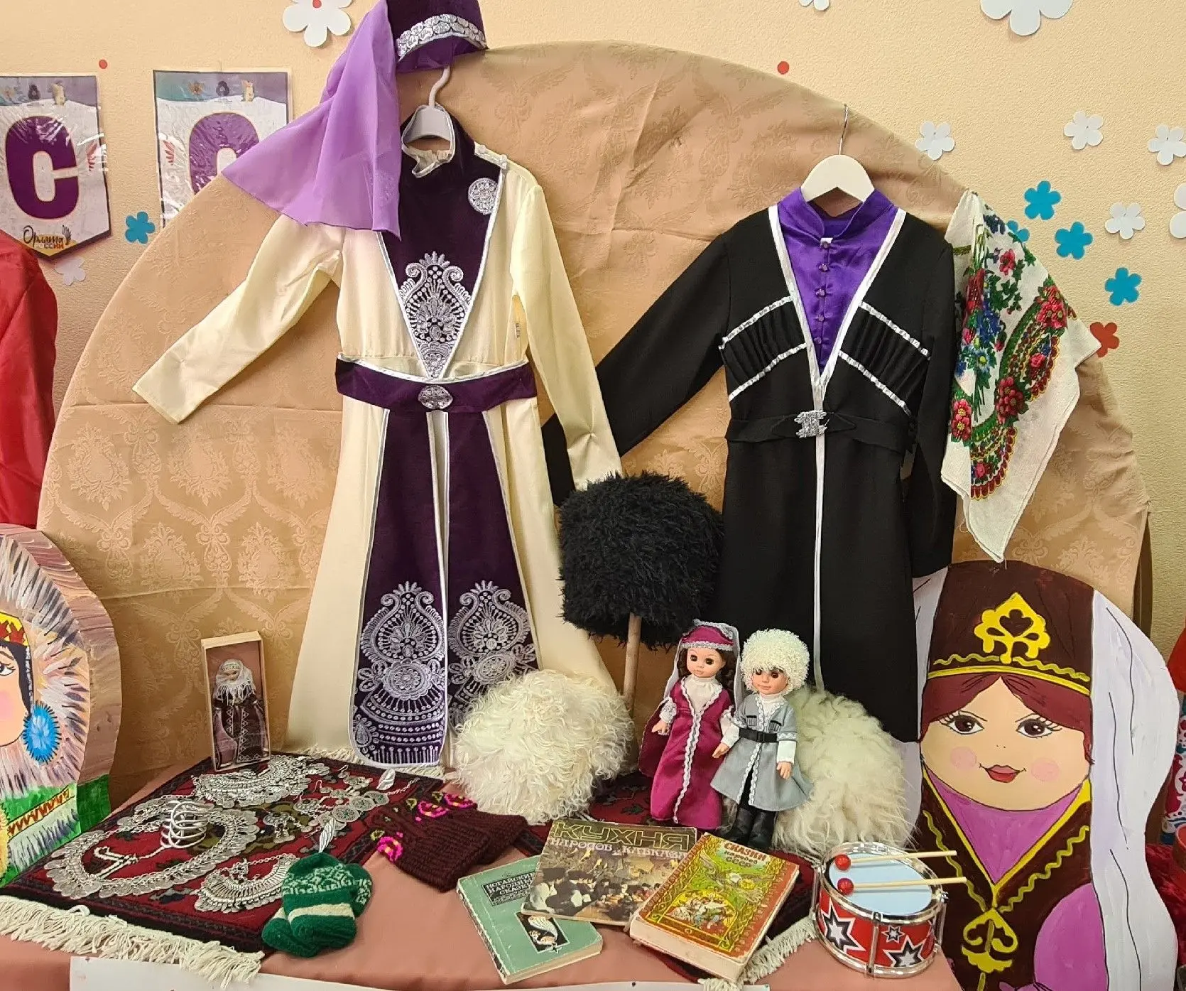 В лицее состоялся Фестиваль Дружбы народов!    В нашем лицее продолжаются мероприятия в рамках тради