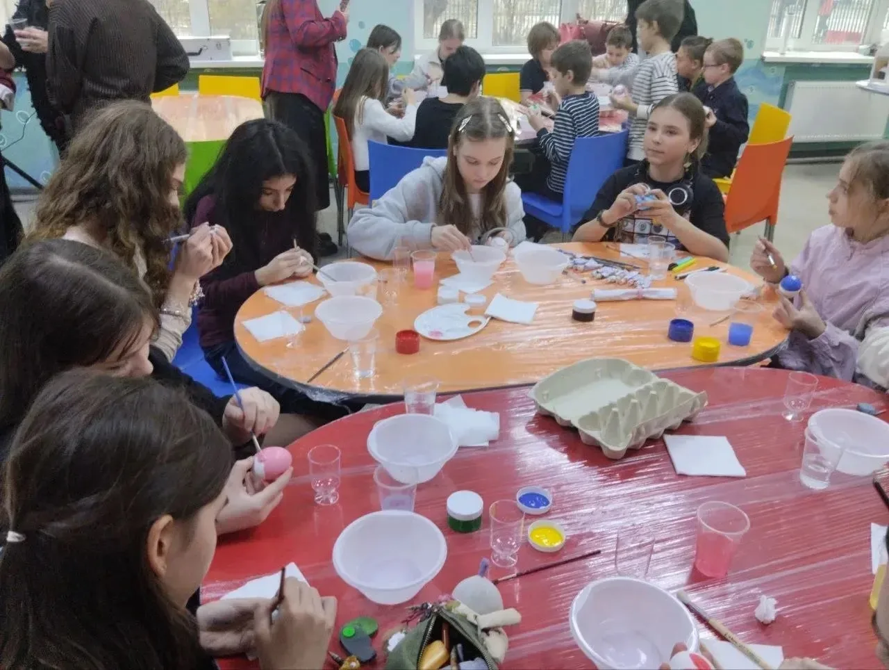 🧑‍🎨ПАСХАЛЬНОЕ ТВОРЧЕСТВО НАШИХ ЛИНГВИСТОВ   🫶Сегодня состоялось увлекательное мероприятие для москов