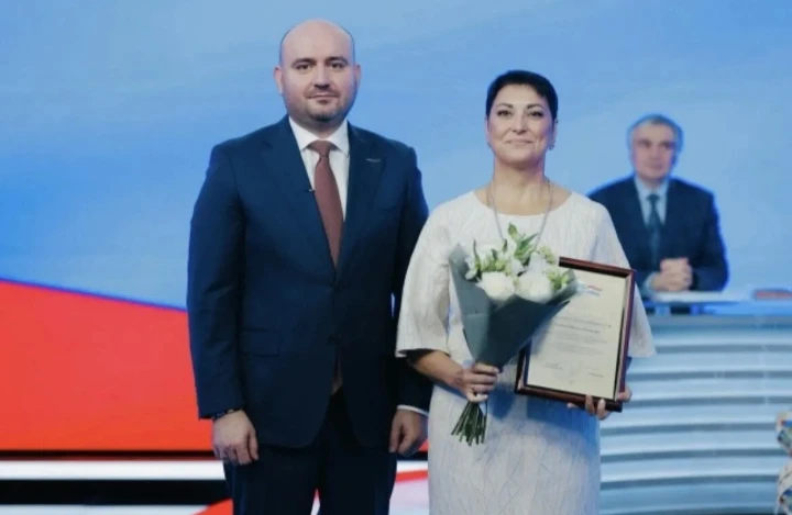 📜 Тольяттинский педагог получила региональную награду