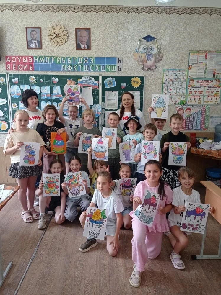 ​🍦 Разноцветное лето: Праздник мороженого в пришкольном лагере гимназии «Доминанта»!

​Что может бы