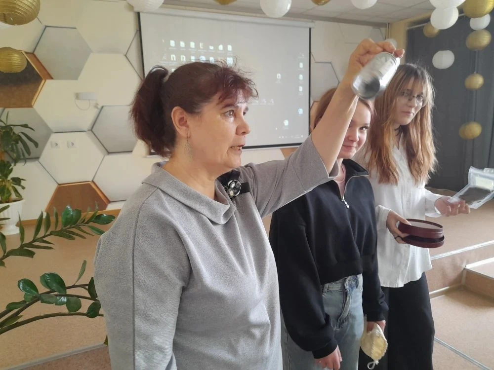 💬 Сегодня в нашей школе прошёл единый классный час для учащихся 7–11 классов на важную...