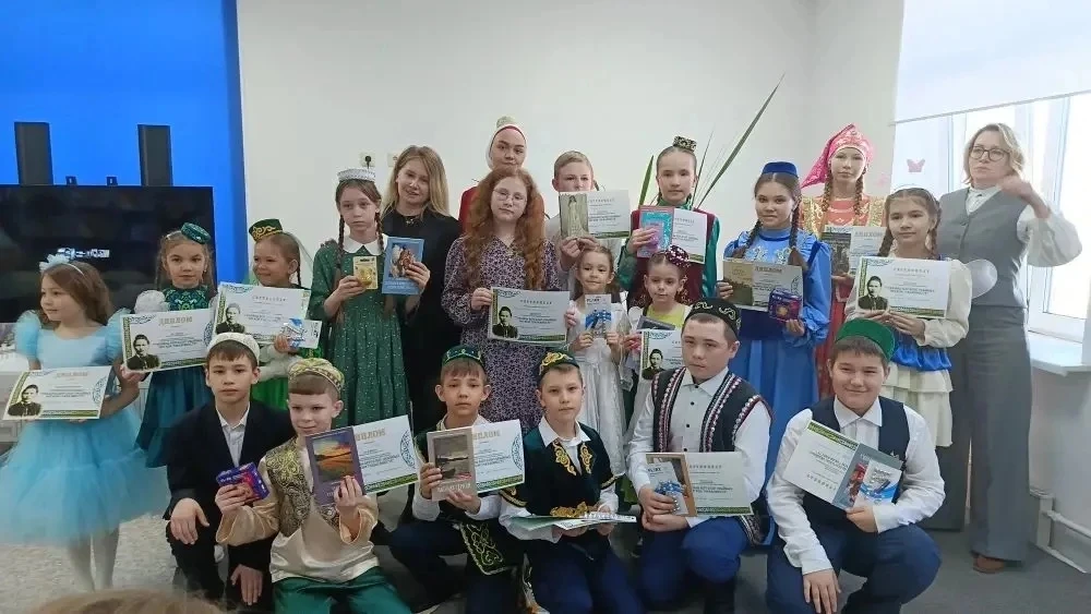 📚 В детской библиотеке им. Аркадия Гайдара прошёл замечательный праздник поэзии «Читае...