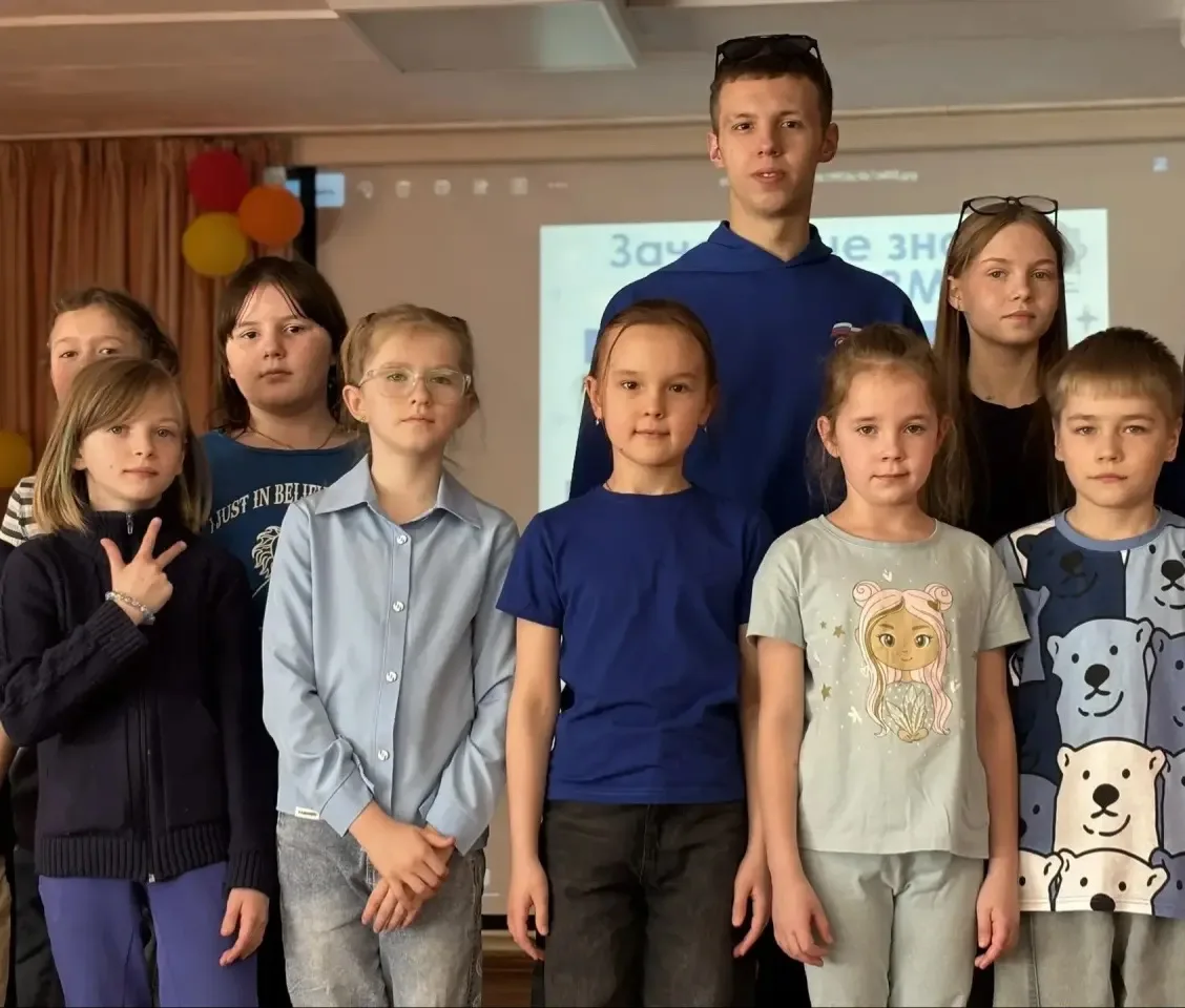 🚀 Продолжаем делиться яркими моментами из космического лагеря!  Наши юные космонавты не перестают уд
